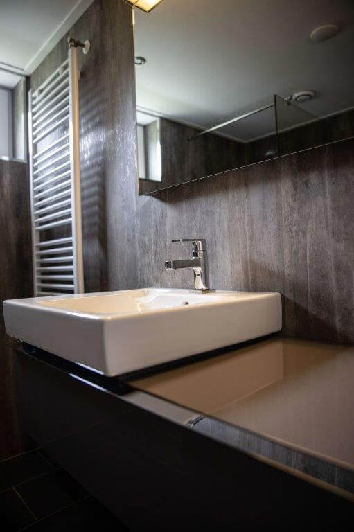 017-23-bungalow-badkamer