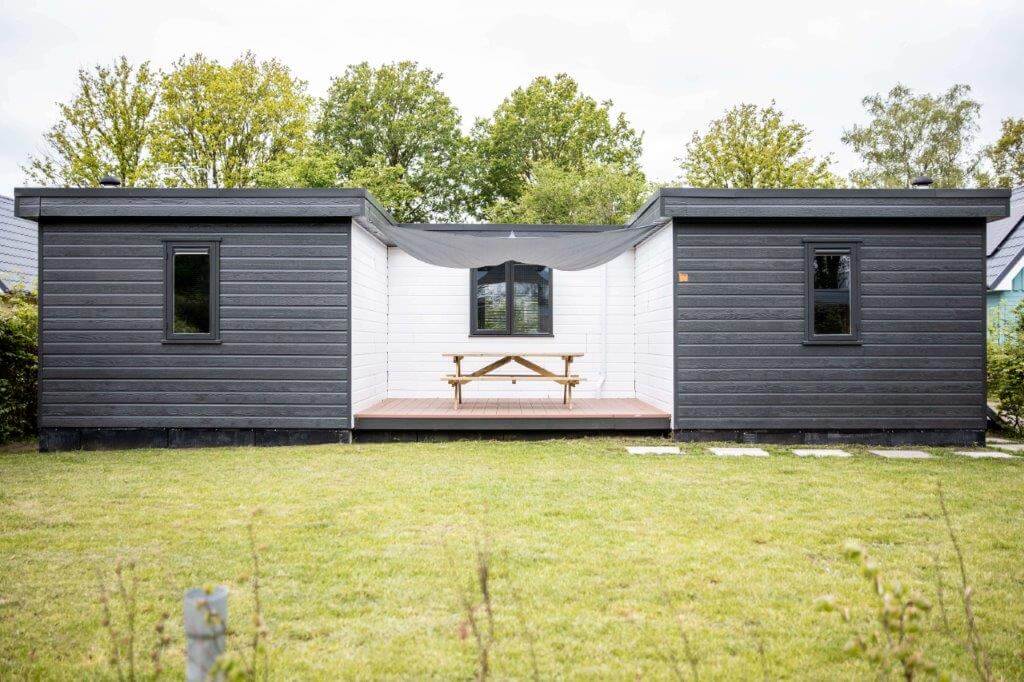 003-20-bungalow-zicht-op-terras