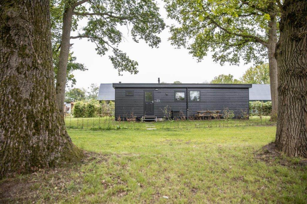 003-25-bungalow-voorkant