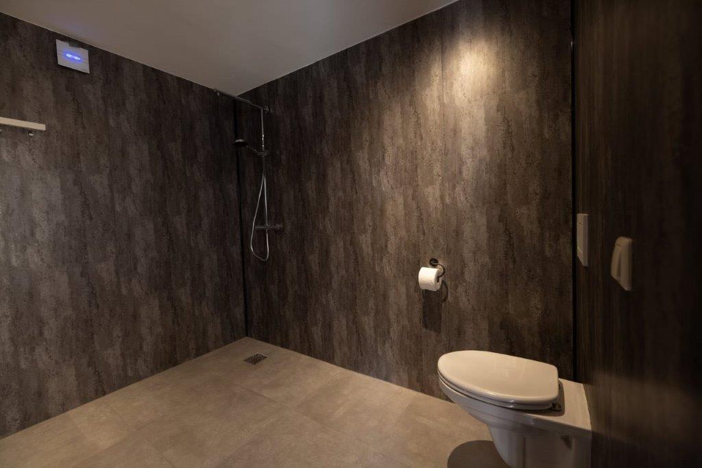 Bungalow 12 - badkamer 2