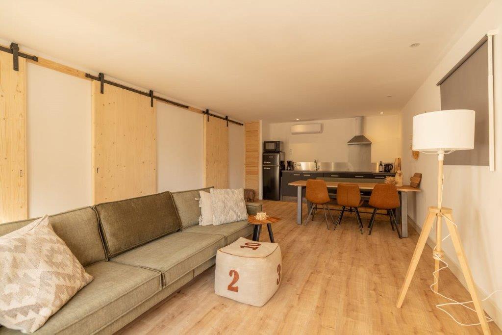 Bungalow 12 - woonkamer Woonkamer